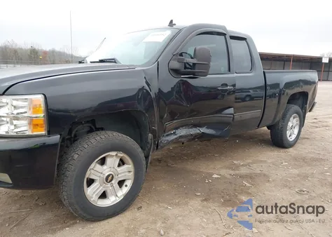 2013 Chevrolet Silverado 1500 Lt from USA, damaged, VIN 1GCRKSE78DZ250901